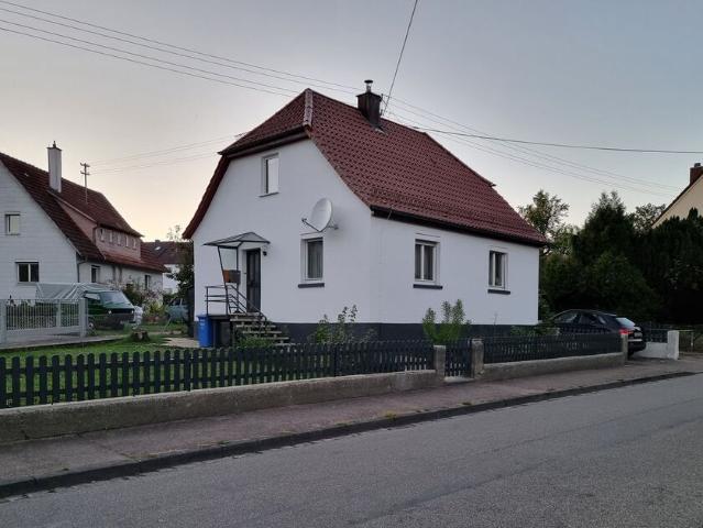 Sonniges freistehendes Einfamilienaus, wie auf eine Insel in RehnenhofWetzgau Schwäbisch Gmünd