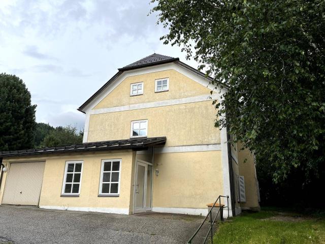 Sonniges Haus mit Garten im Zentrum von St. Michael für Großfamilien oder auch als Personalwohnungen geeignet