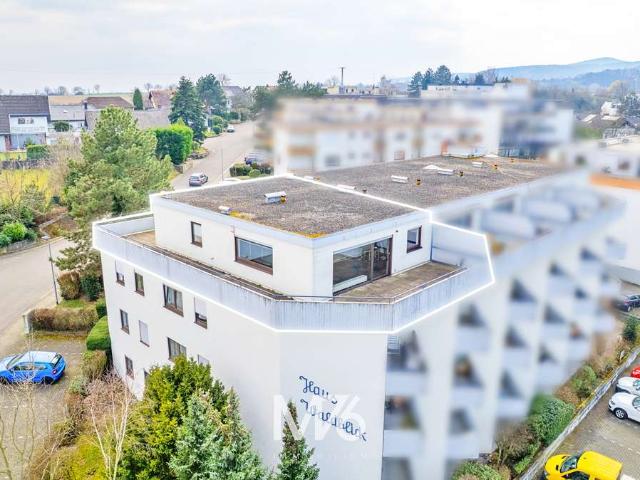 Sonniges Penthouse mit Traumausblick | Kernsaniert 2024 | Sofort Verfügbar