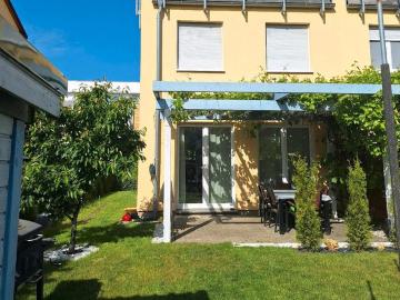 Sonniges Reiheneckhaus, ideal für Familien