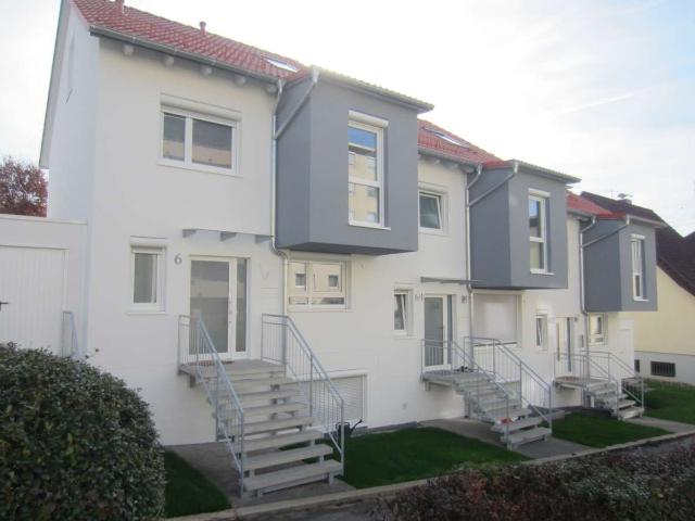 Sonniges Reihenmittelhaus KFW 64 in Plüderhausen zu vermieten