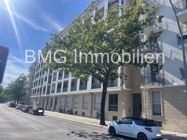 Sonniges Studio Apartment Nähe Innsbrucker Platz mit Balkon