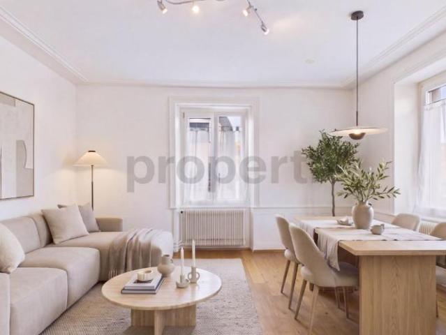 Sonniger Balkon mit schöner Aussicht: Durchdachtes Raumkonzept und beste Infrastruktur