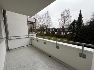 Sonniger Balkon & ruhiges Wohnen im Grünen – helle, großzügige Räume