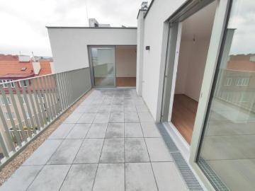 Sonniger DG 3 Zimmer Erstbezug mit Terrasse Maisonette Top71