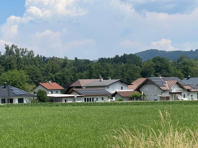 SONNIGER FRANKENBURGER BUNGALOW