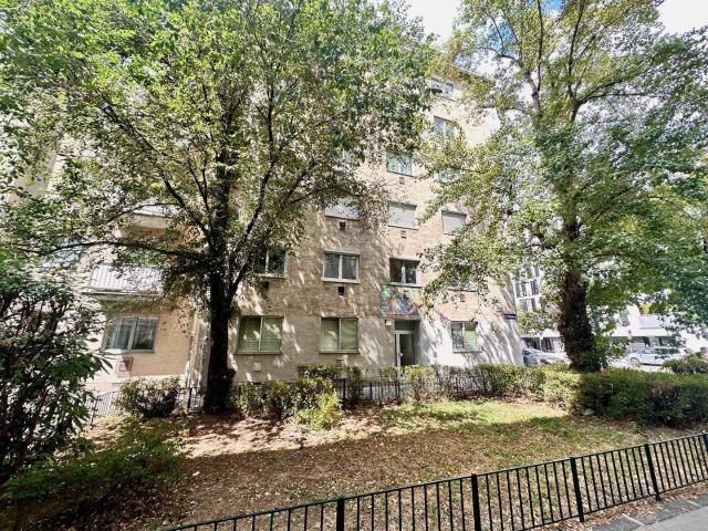 Sonnwendviertel/U Bahn Nähe ruhig gelegene 2 Zimmer Wohnung mit großzügiger Wohn /Essküche