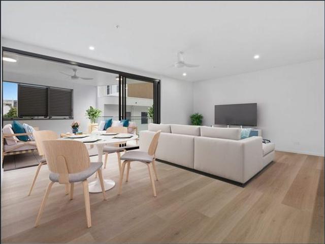 Soaring Ceilings & Stunning Natural Light