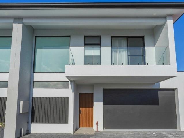 Soaring 3 metre High Ceiling BRAND NEW Home With Coastal, Hill & City Views