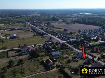 Dom z potencjałem, 70 m², działka 1162 m², 2 drogi dojazdowe