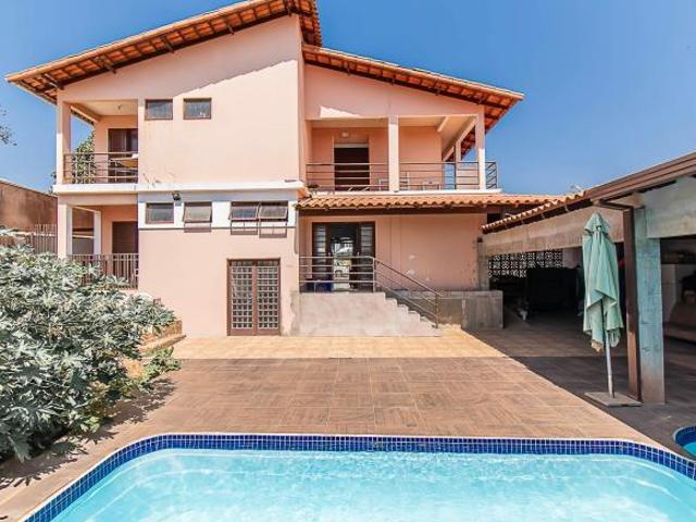 Sobradinho Vivendas Paraíso condomínio 5 quartos Condomínio, Aceita proposta!