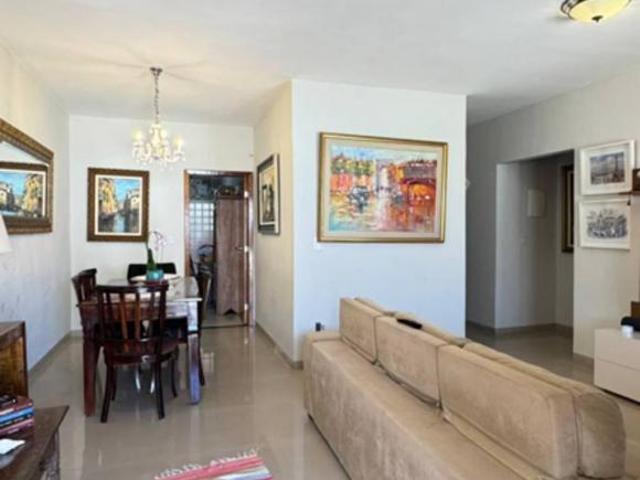 SOBRADINHO 2 CASA COM 3 QUARTOS