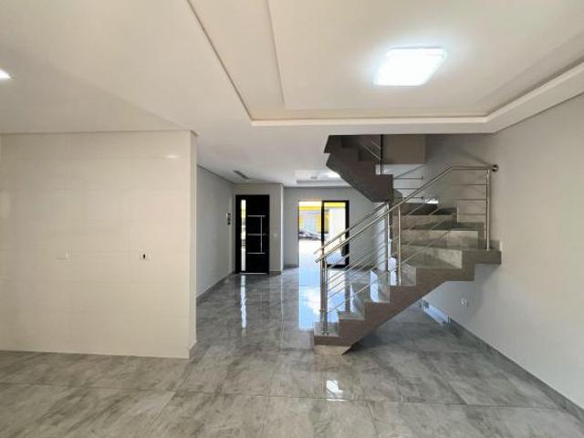 Sobrado Maravilhoso à Venda – F.R.G contato corretor 4198400 0313