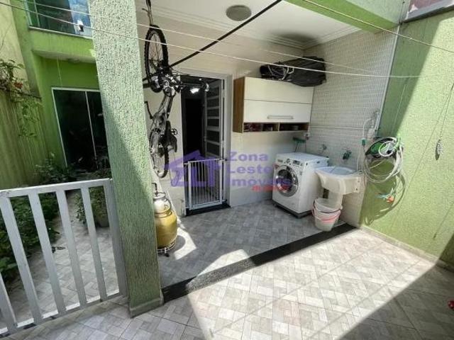 SOBRADO MOBILIADO, com 3 Quartos e 4 banheiros à Venda, 120 m² por R$ 750.000