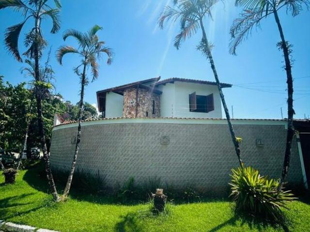 SOBRADO NO ITAGUÁ EM UBATUBA
