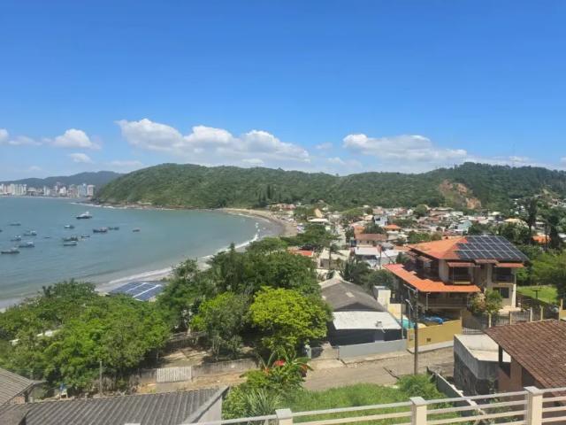 Sobrado Mobiliado Linda vista Praia 200metros