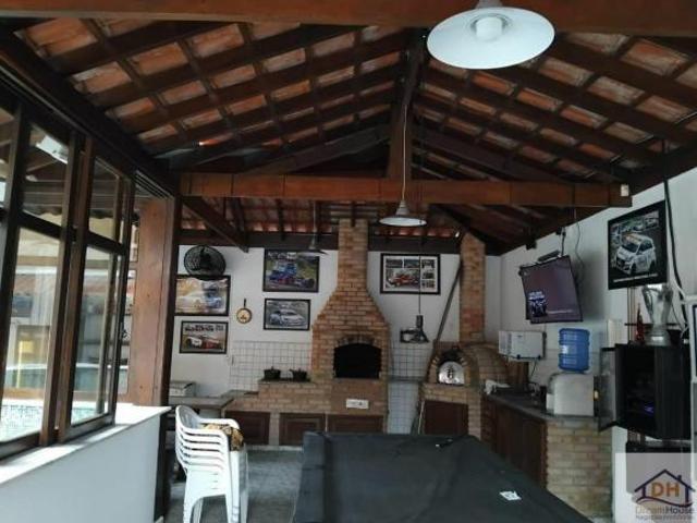 SOBRADO NA ENSEADA 4 DORMITÓRIOS MAIS 5 SUITES NOS FUN