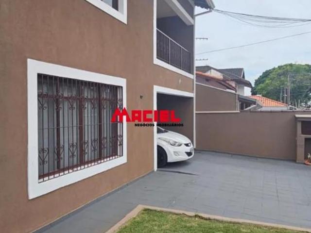 Sobrado na Reserva do Bosque em excelente localização