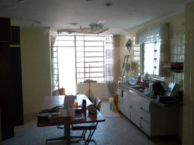 Sobrado na Vila Izolina Mazzei para reforma 05 vagasBom terreno