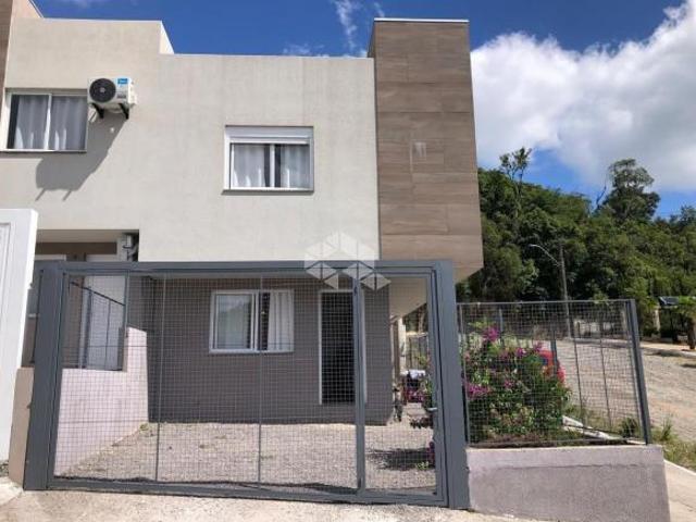 SOBRADO NO BAIRRO MONTE VERDE EM FARROUPILHA