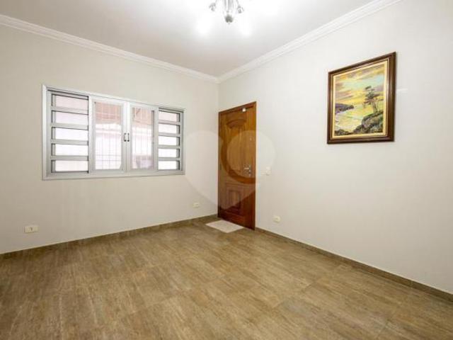 Sobrado no Brooklin 3 dorms, 2 suítes e 4 vagas