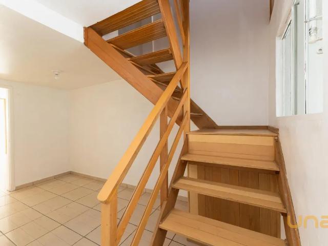 Sobrado no Cajuru de 97 m² com 3 quartos