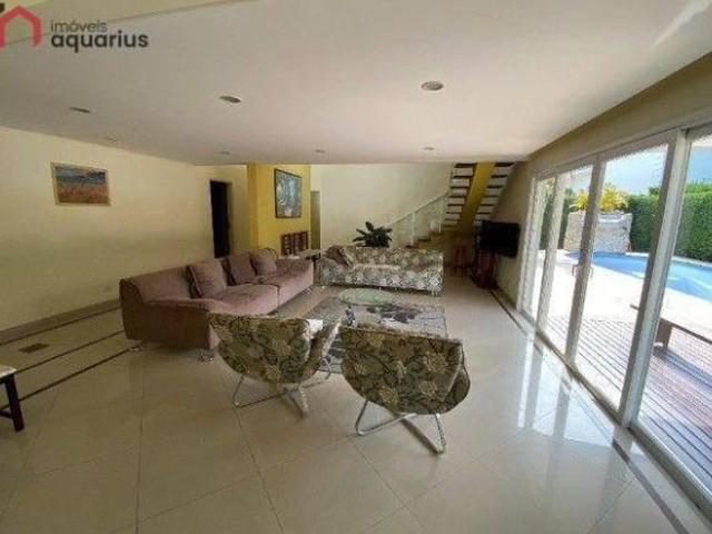 Sobrado no Condomínio Terras de Sant&apos anna com 4 dormitórios à venda, 442 m² por R$ 2.100.000 Terra