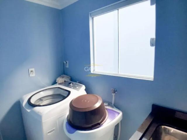 Sobrado no guanabara com 3 quartos para venda, 220 m²
