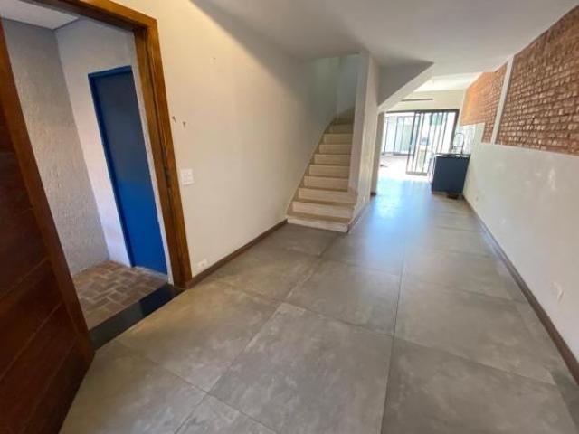 Sobrado no Jardim Bonfiglioli 185 metros 3 Quartos 1 Suíte 2 Vagas FL34