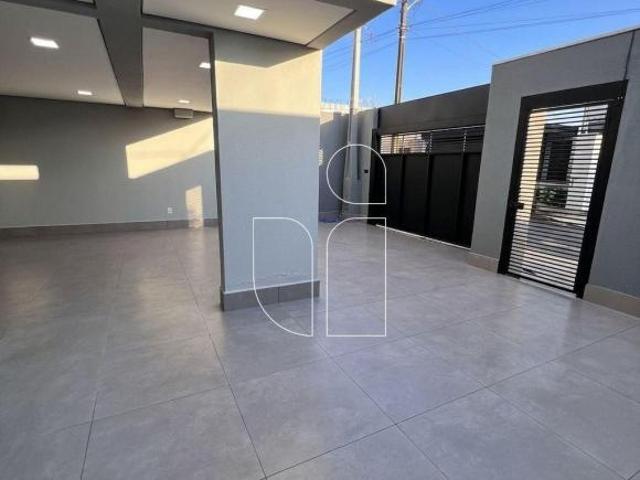 Sobrado no Jardim Florença · 3 quartos · Piscina · Marília
