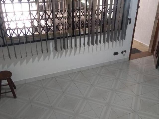 SOBRADO NO JARDIM MANGALOT
