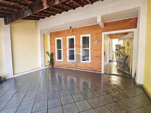 Sobrado no Jardim Maria do Carmo em Sorocaba com 3 quartos sendo 1 suíte – estuda terreno ou casa de