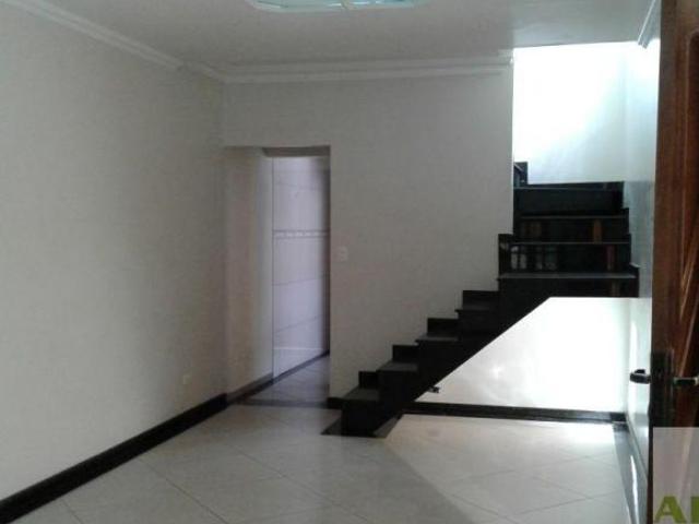 Sobrado no Jardim Santa Cruz Campo Grande