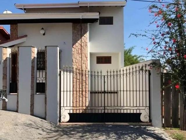 SOBRADO NO JARDIM SALESSI