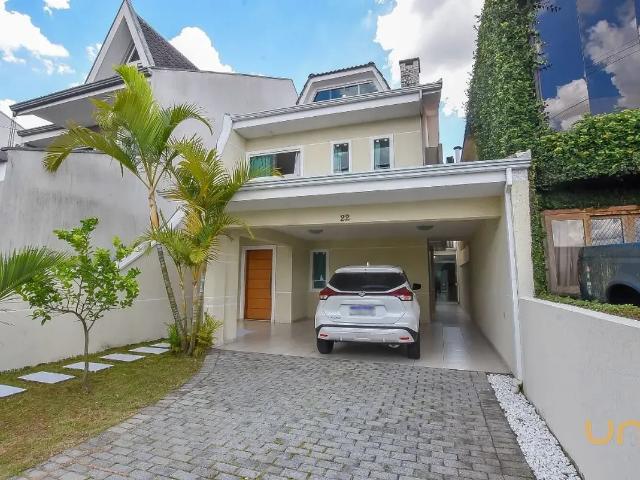 Sobrado no Uberaba de 185 m² com 3 quartos