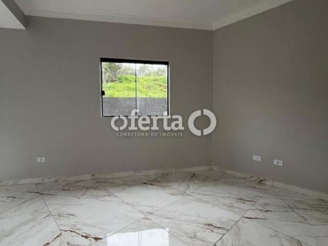 Sobrado no Vitória Régia, em Curitiba