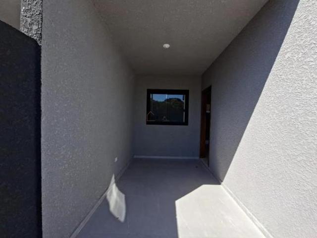 Sobrado novo 3 dormitórios piso porcelanato c 2 sacadas e amplo terreno Campo de Santana Curitib