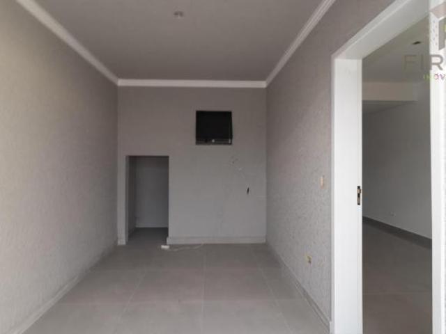 Sobrado Novo 3 Quartos com Suíte Frente para Rua