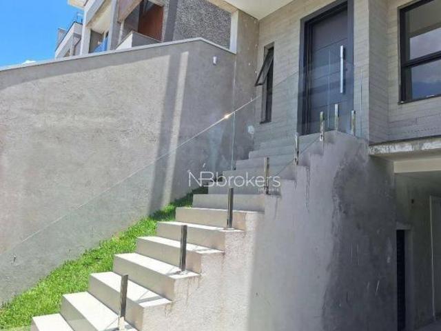 SOBRADO NOVO 3 SUÍTES PRONTO PRA MORAR