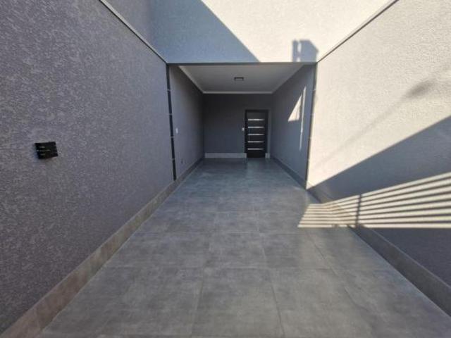 SOBRADO NOVO COM PISCINA E FINO ACABAMENTO AGENDE A VISITA