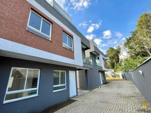 Sobrado novo com 3 quartos e 1 suíte à venda Santo Inácio Curitiba/PR