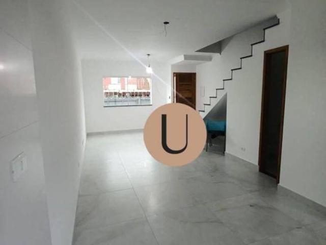 Sobrado Novo na Vila Formosa 2 suítes e 3 vagas