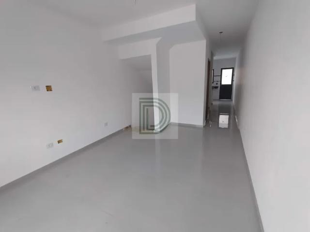 Sobrado Novo à Venda 2 Suítes e Quintal | Jardim Monte Kemel Próximo ao Metrô