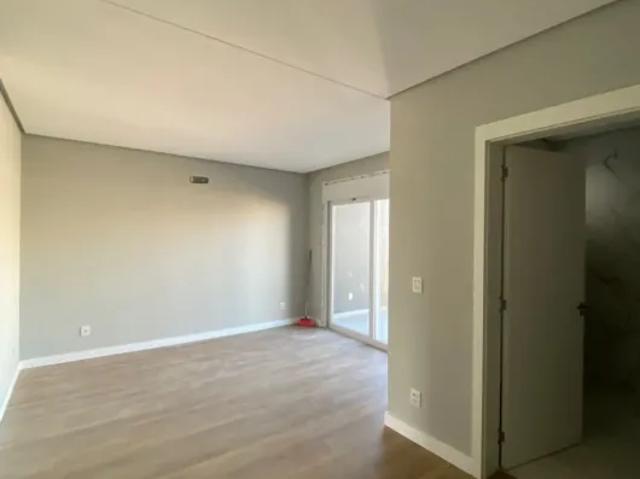 Sobrado novo, venha conhecer!