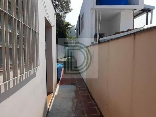 Sobrado á 300 Metros da Estação Vila Sonia