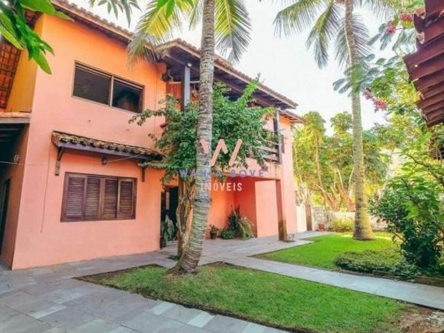 Sobrado a 50m da Praia, com 4 dormitórios à venda, 425m² por R$2.800.000 Guaecá São Sebastião/SP