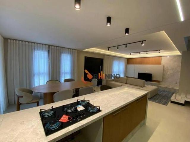 Sobrado à venda 3 quartos 1 suíte, 191 m² por R$ 1.790.000 Santa Felicidade Curitiba/PR