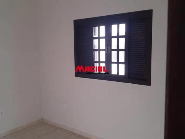 SOBRADO à venda 3 Quartos, 1 Suite, 2 Vagas, 125 M², Residencial Vista Linda, São José dos Campos
