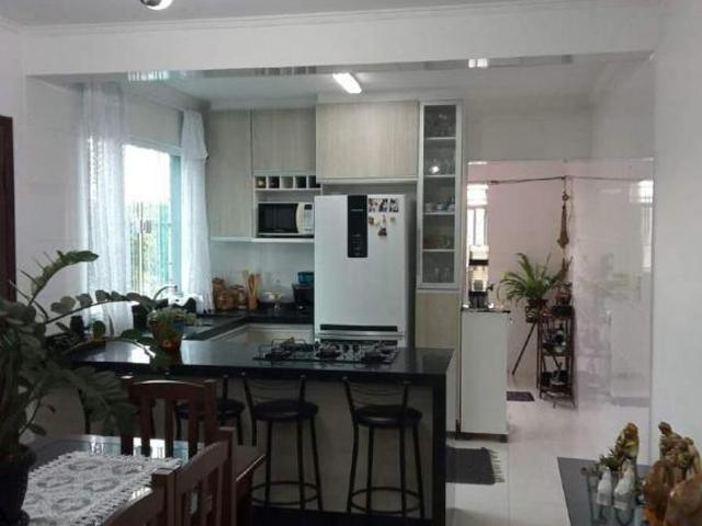 Sobrado à venda 3 quartos 1 suíte 2 vagas Guaraciaba Santo André SP