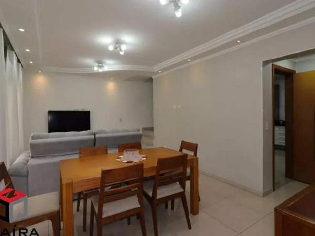 Sobrado à venda 3 quartos 1 suíte 2 vagas Pinheirinho Santo André SP
